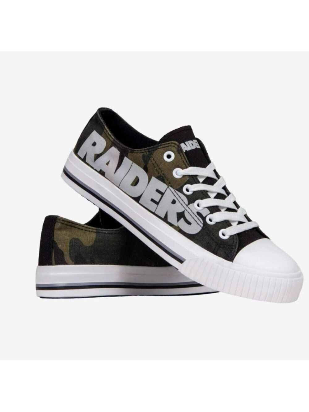 NEW WITH TAGS Las Vegas Raiders Camo Low Top Canvas Sneakers, Women’s Size 7